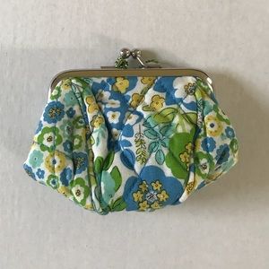 NWT Vera Bradley Petite Pouch in English Meadow